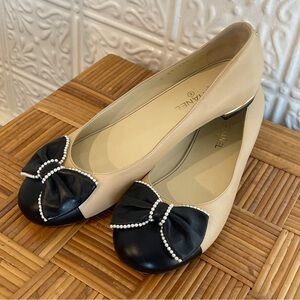 Chanel Bow / Pearl Embellished Ballet Flats